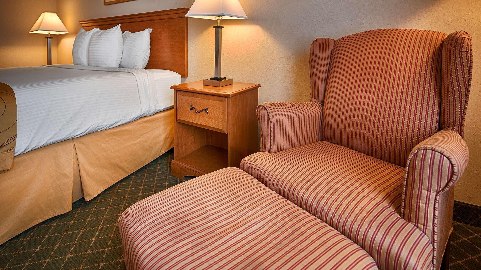Best Western Executive Inn - Latta Berrys Crossroads Zewnętrze zdjęcie
