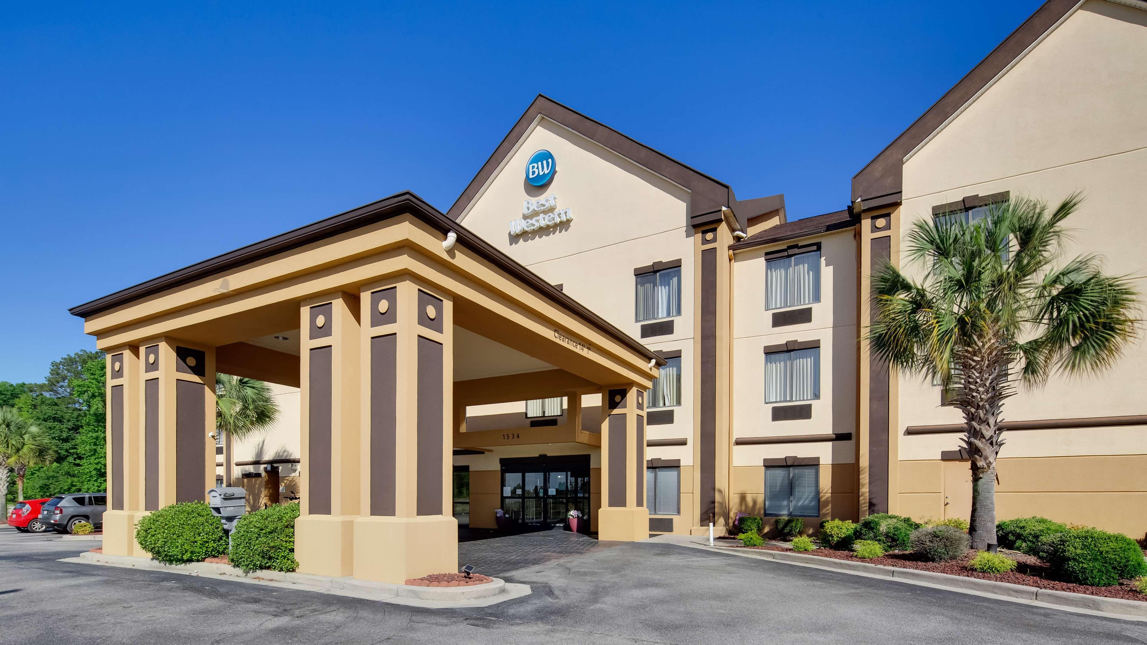 Best Western Executive Inn - Latta Berrys Crossroads Zewnętrze zdjęcie