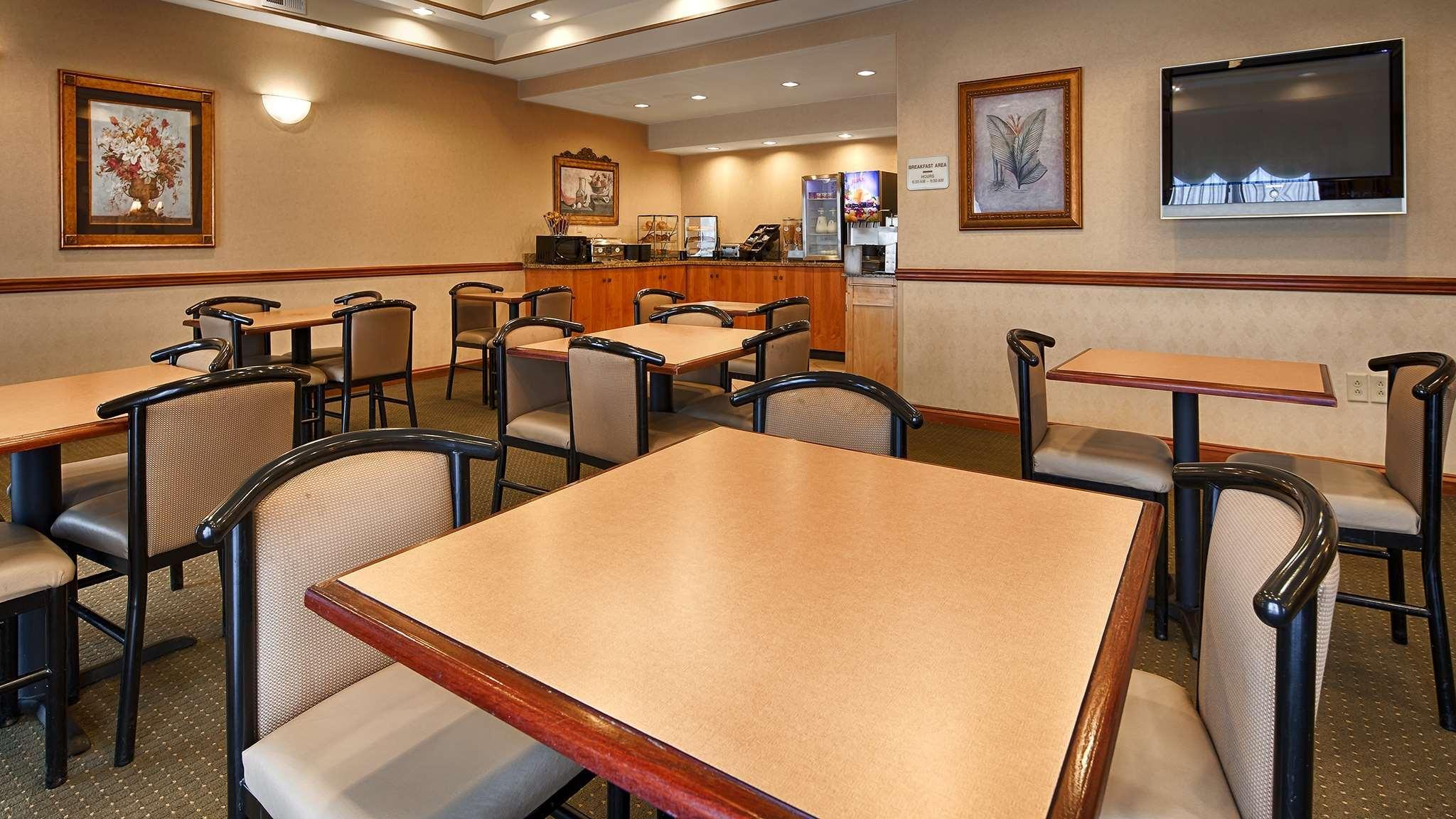 Best Western Executive Inn - Latta Berrys Crossroads Zewnętrze zdjęcie